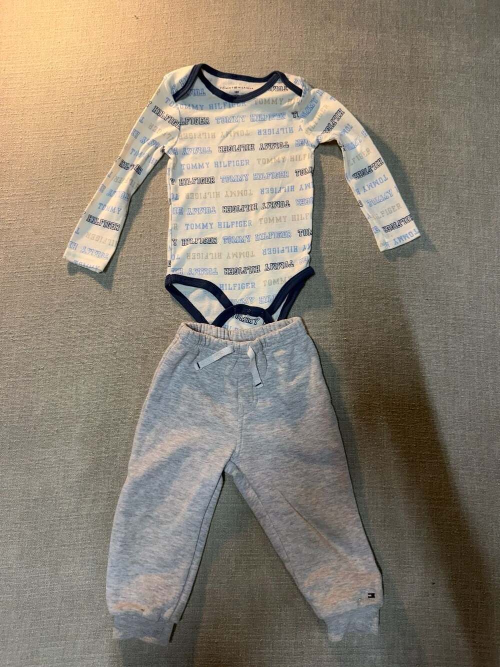 Tommy Hilfiger Baby Boy Long Sleeve Bodysuit and Jogger Pants Set 18M